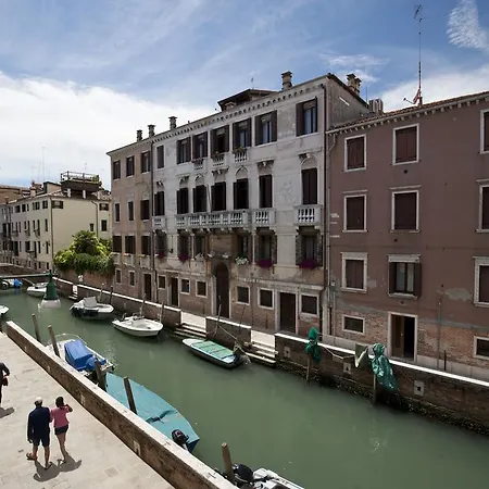 Appartement Accademia Spacious 3 Bedrooms *