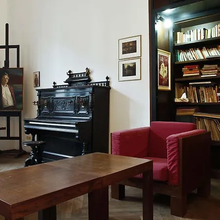 Accademia Spacious 3 Bedrooms