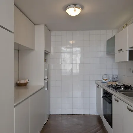 Apartmán Accademia Spacious 3 Bedrooms